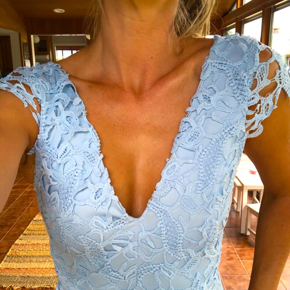Lace MIDI dress from Lily Boutique